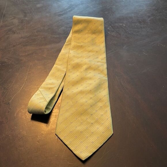Battaglia Tie. 100% silk Tie. - Picture 2 of 6